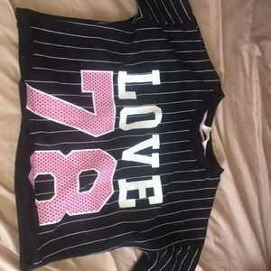 Long sleeved t shirt size small